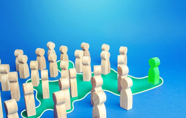 ¿Cuáles son los mejores medios para desarrollar habilidades de liderazgo?